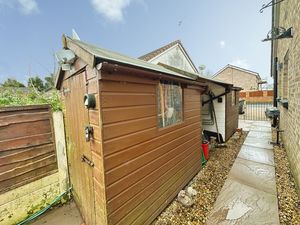 Photo 14- click for photo gallery